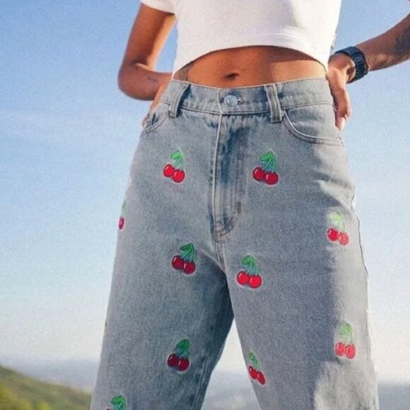Cider Cherry Embroidered Jeans | High Rise Straight Leg | Rigid Denim | Size S - Picture 8 of 8